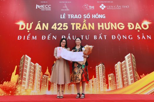 Dự án Khu dân cư 425 Trần Hưng Đạo bàn giao sổ hồng tới tay cư dân thành phố Vị Thanh, tỉnh Hậu Giang